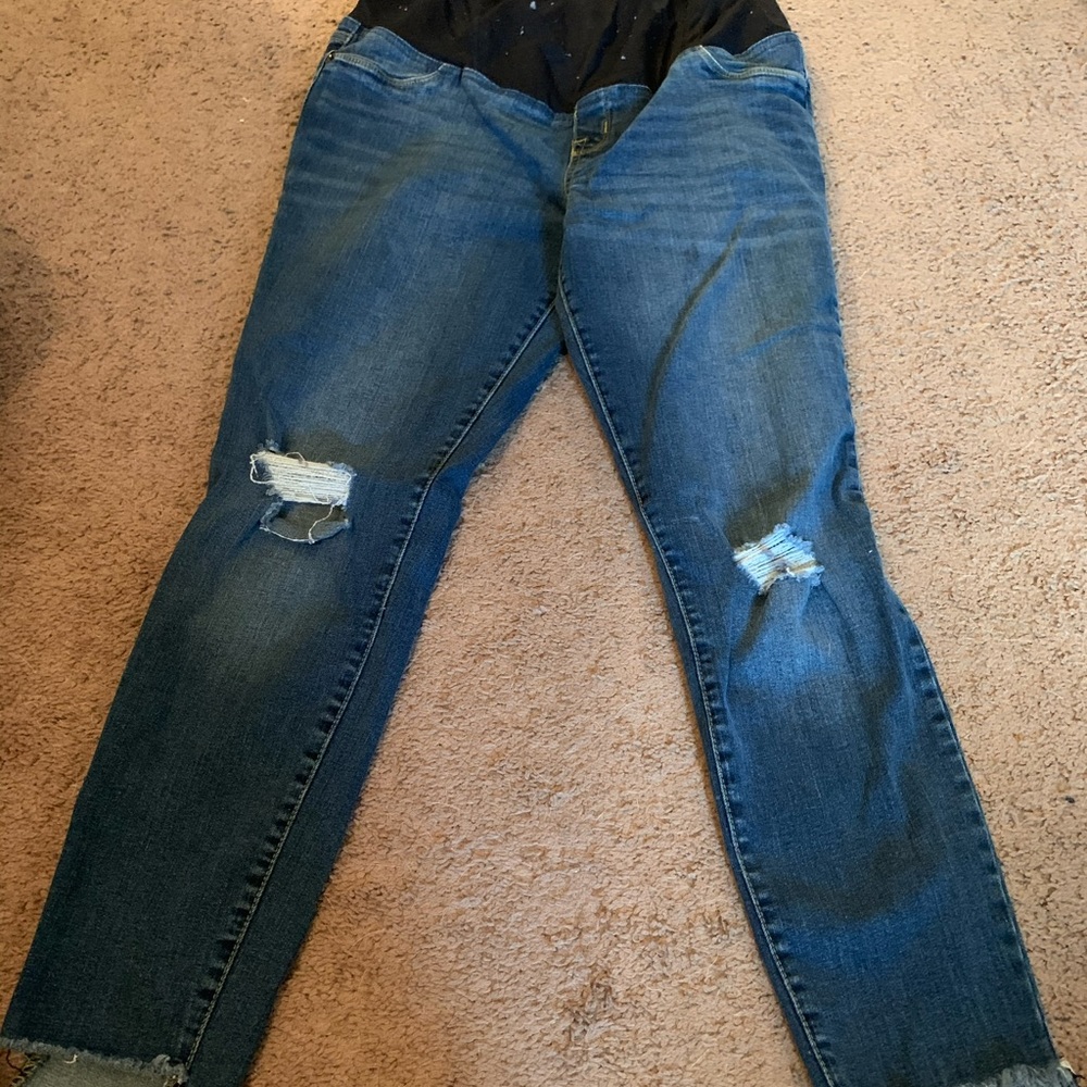 Isabel maternity destroyed jeans
